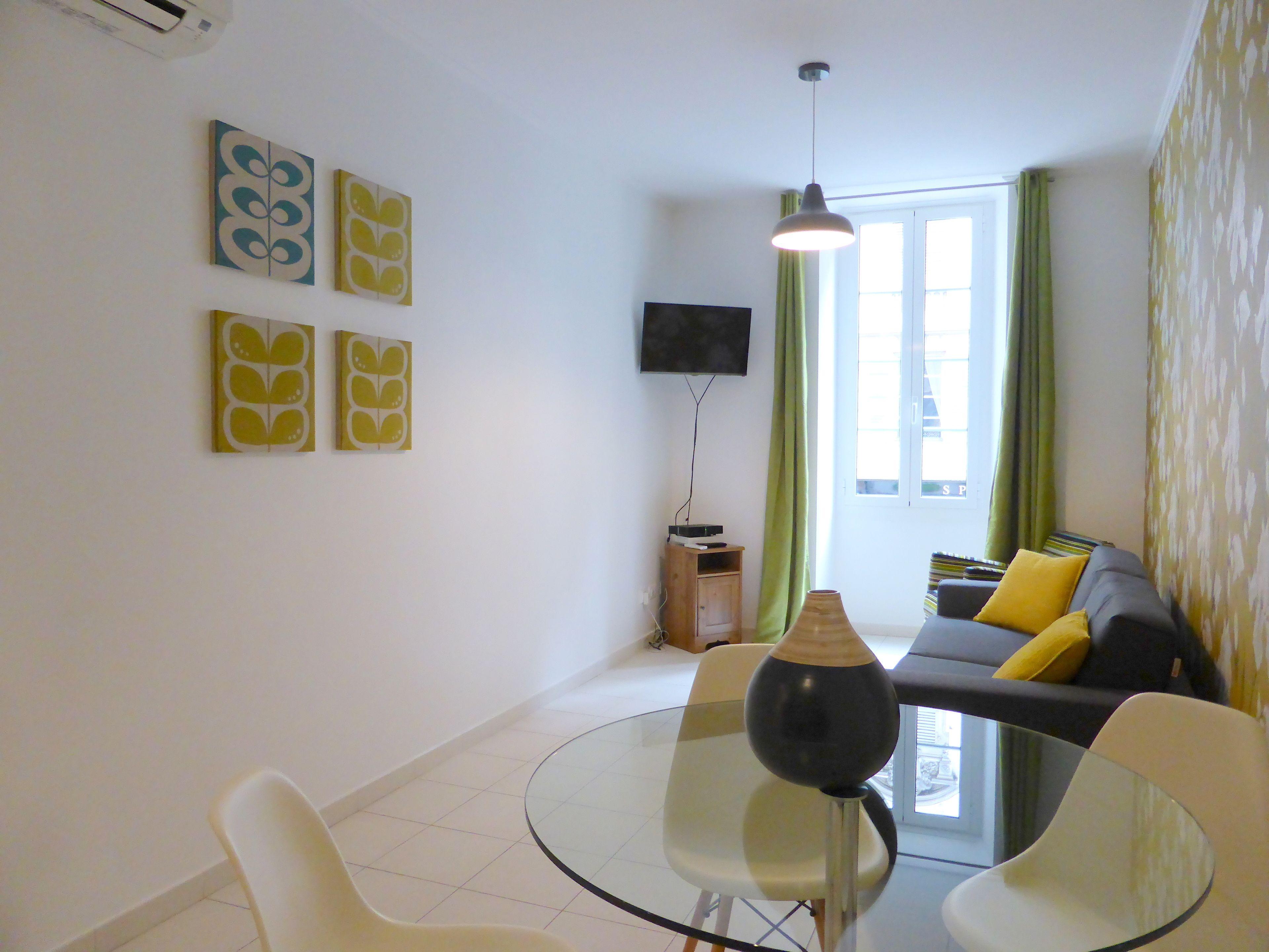 Ammi Massena - Ex Ajoupa