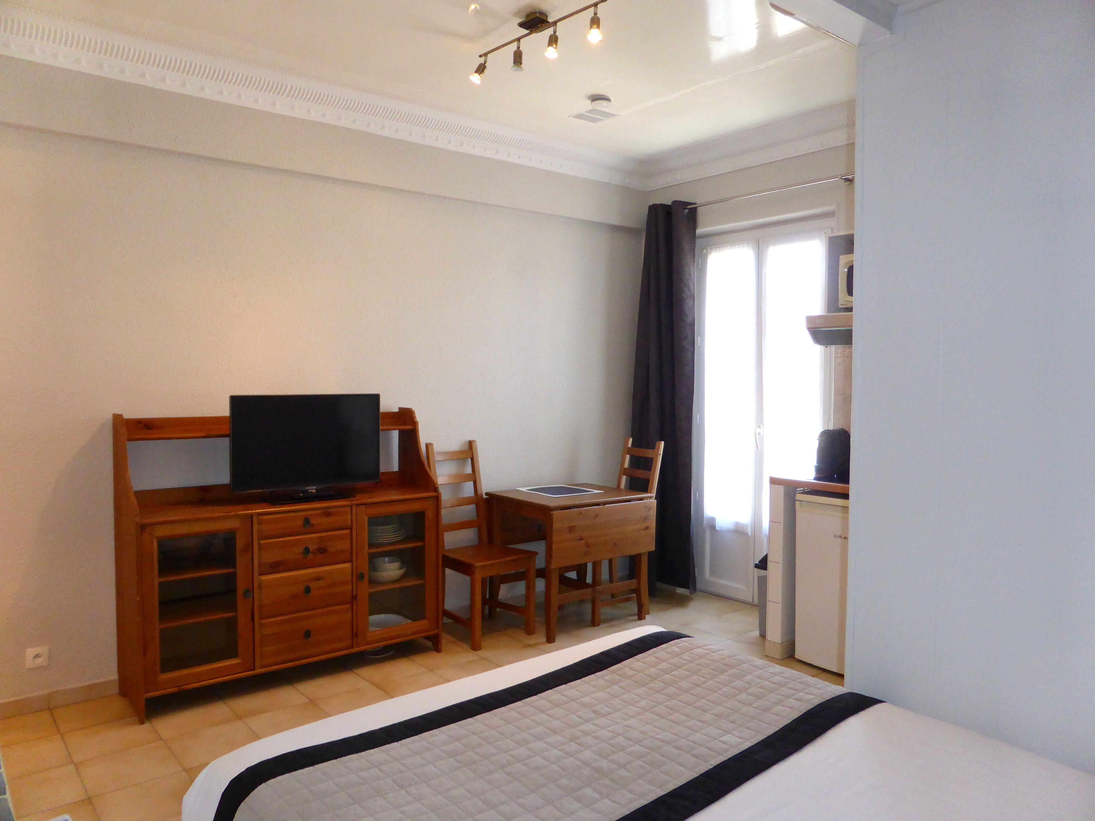 Ammi Massena - Ex Ajoupa 2*