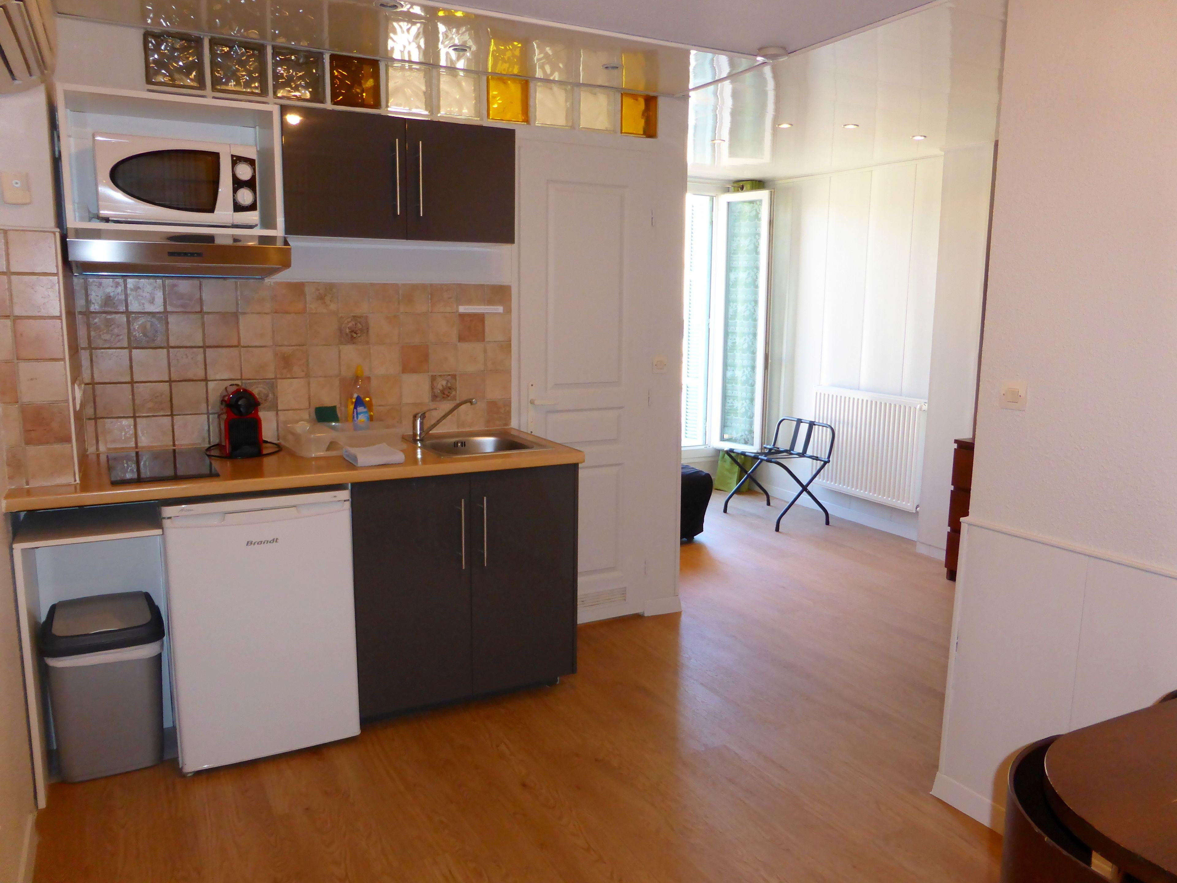 Ammi Massena - Ex Ajoupa