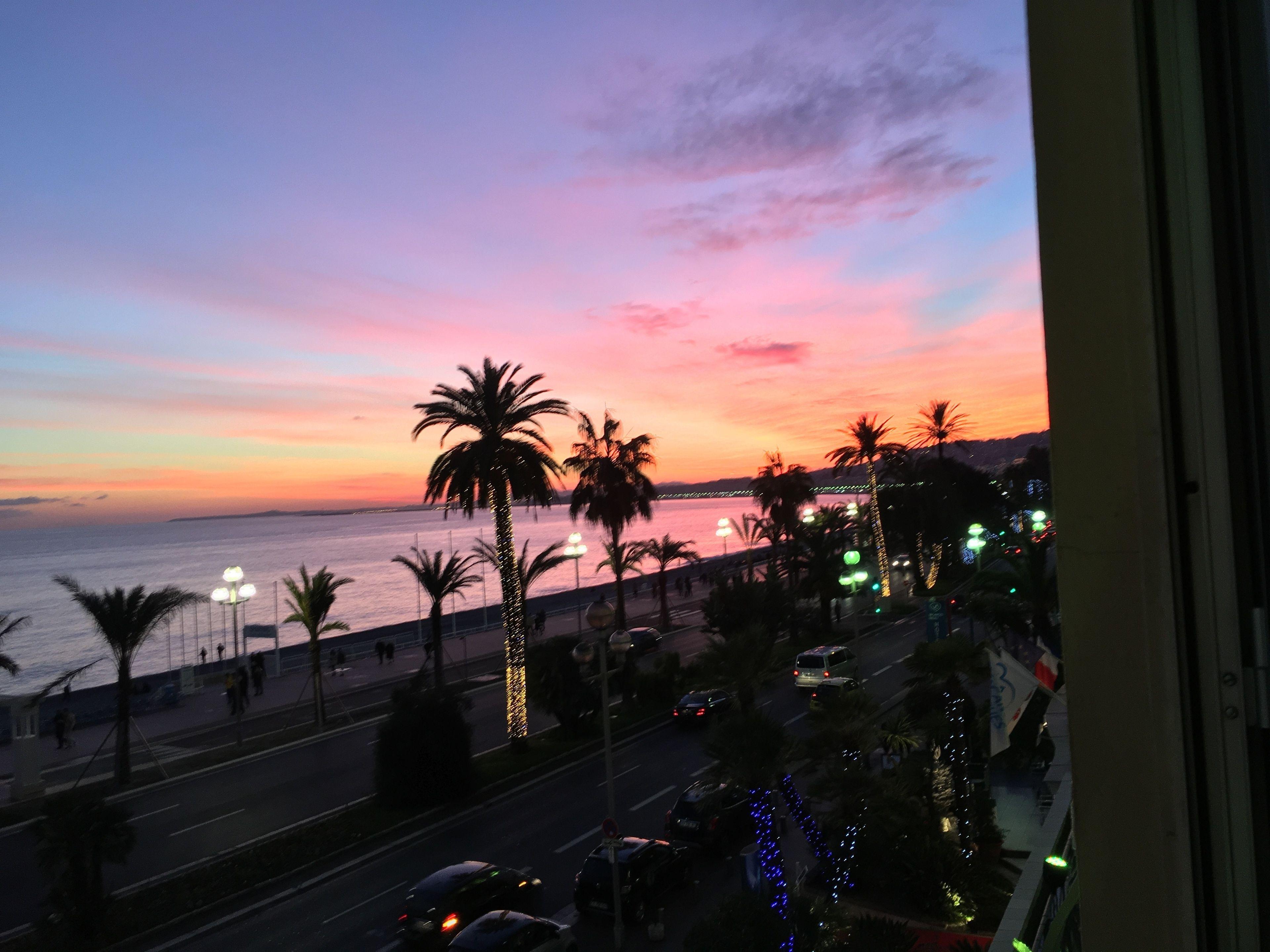 Le Royal Promenade Des 3*