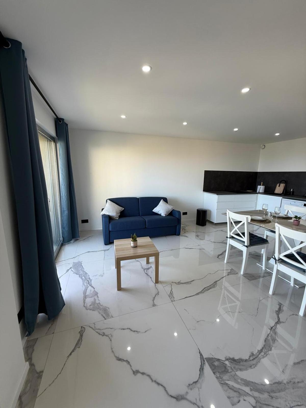 Sea View, Modern And Terrace Nice