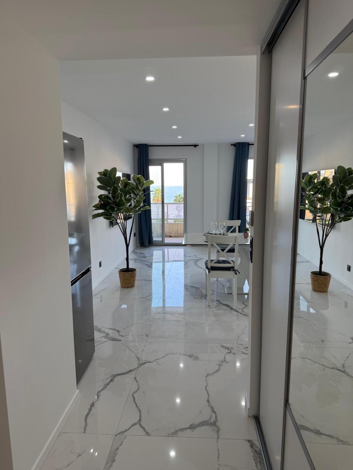 Sea View, Modern And Terrace Apartment *