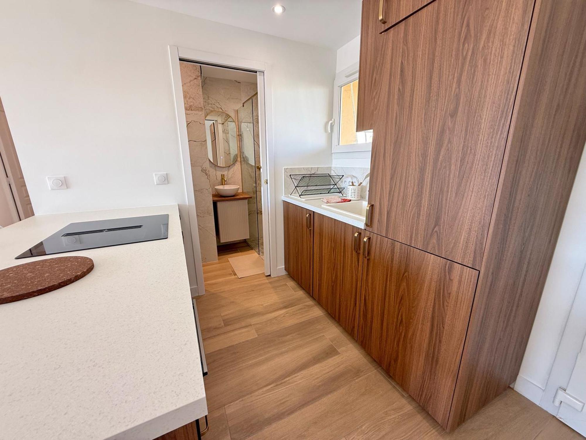 Ouest Privees Modernes Tv Wifi Bureau En Colocation * Nice