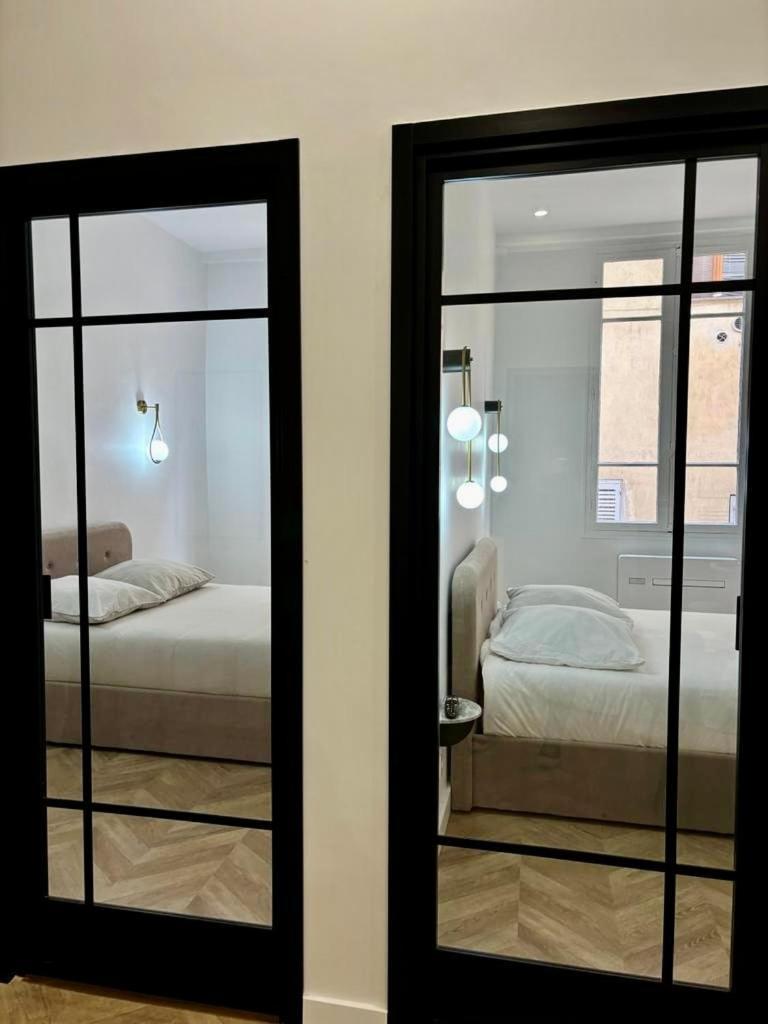 Luxueux A 2 Pas De La Mer, Vieille *