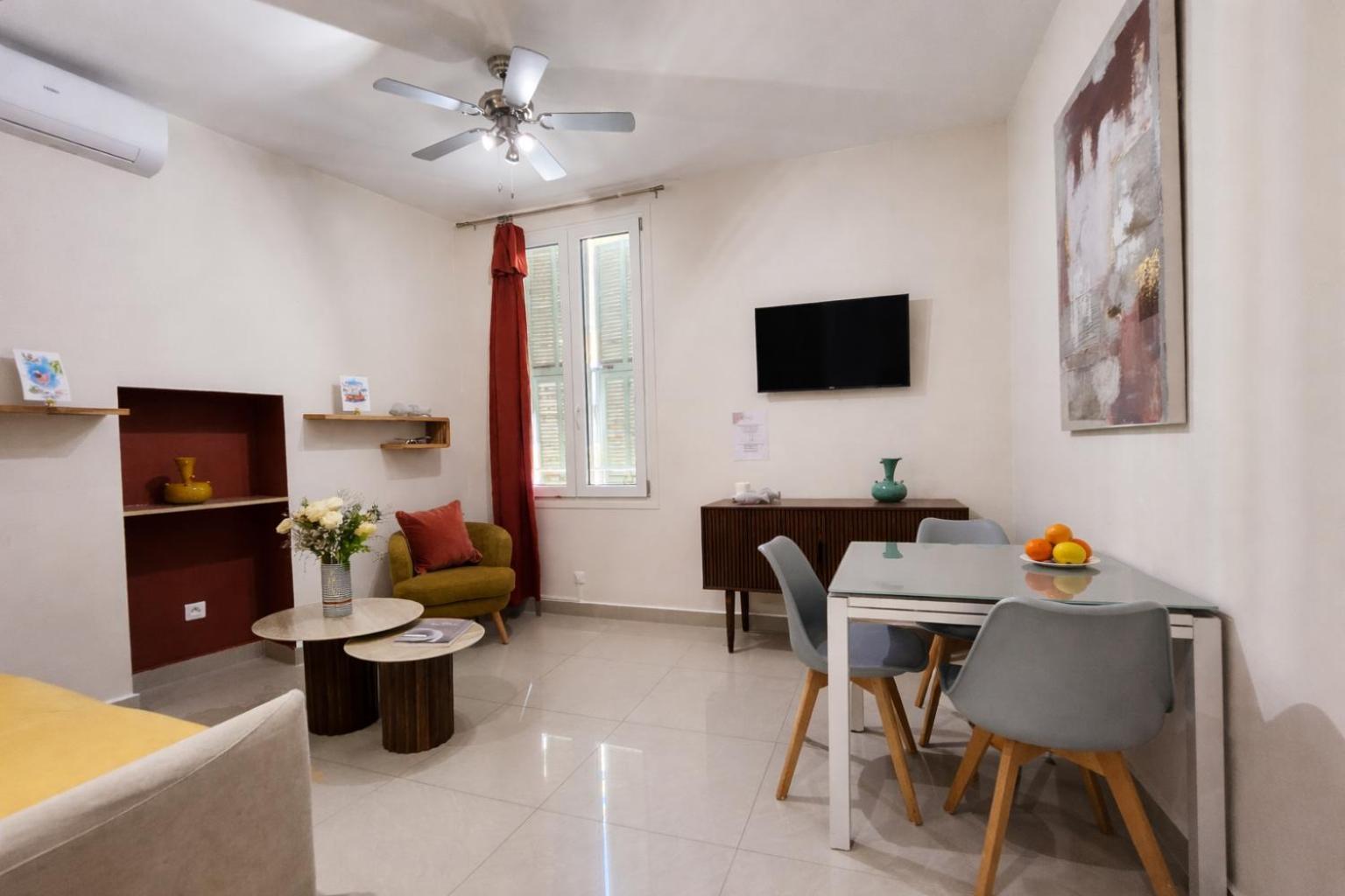 Promenade Les Lions *