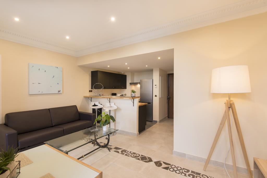 - Promenade Des Anglais Apartment *