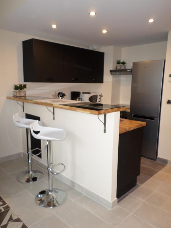 - Promenade Des Anglais Apartment