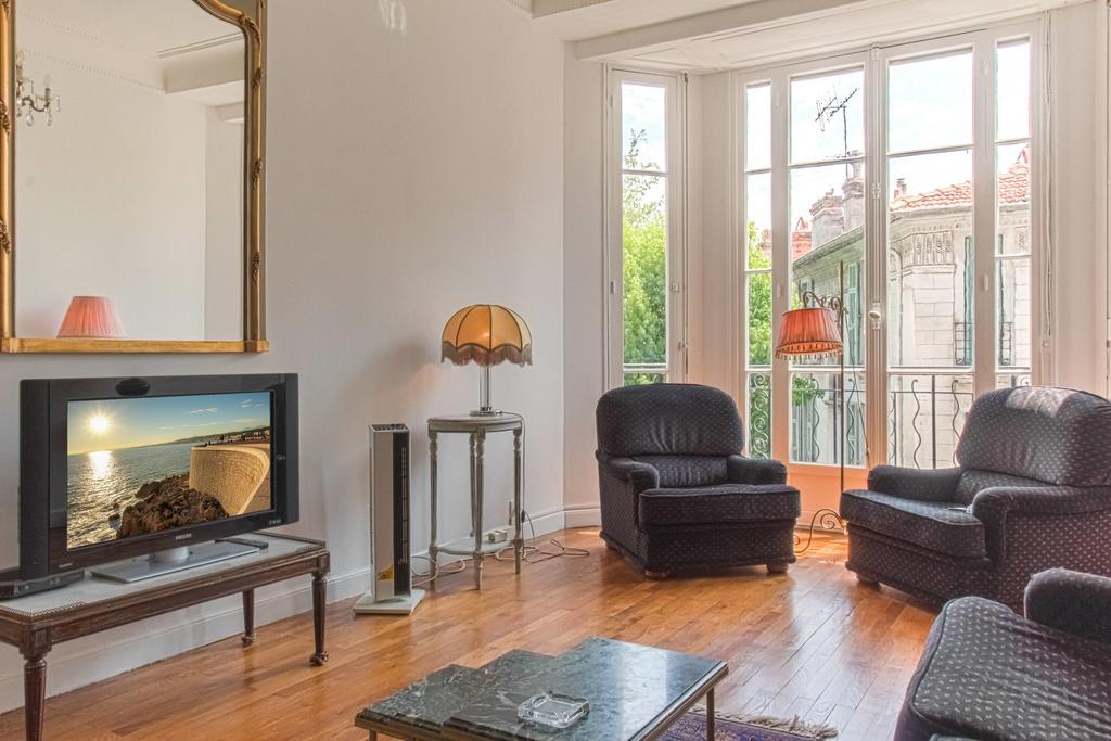 My Casa - Rue De Rivoli