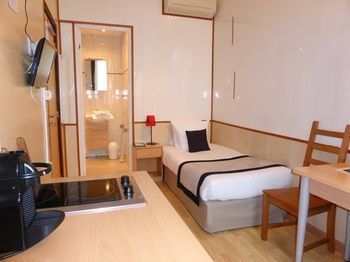 Aparthotel Ajoupa 2*