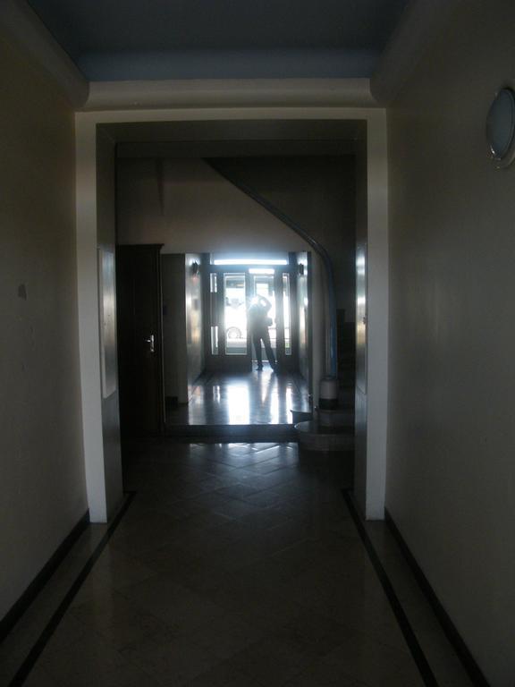 Henriiv Apartment *