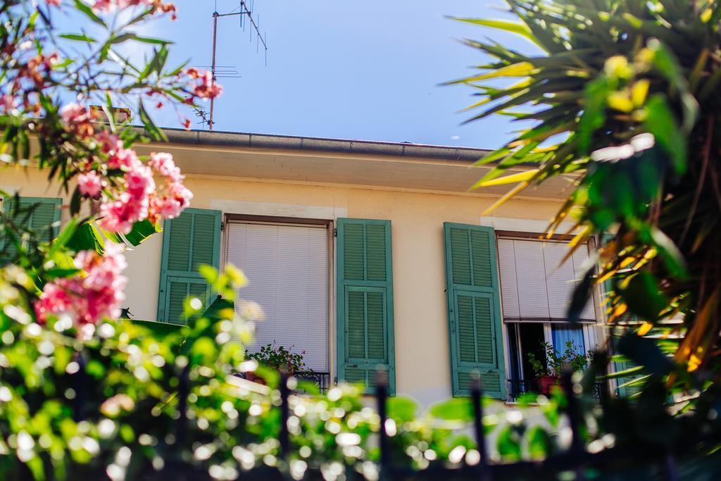 Logis Victorine Hotel 2*