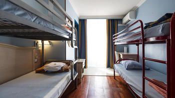 Antares Hostel Nice