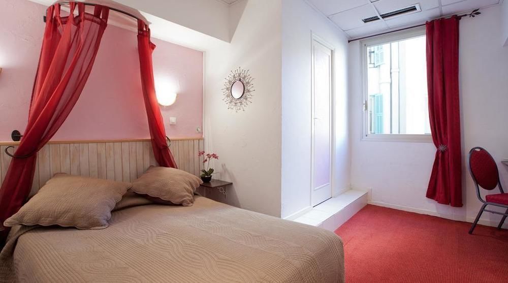 Hotel Locarno 3*