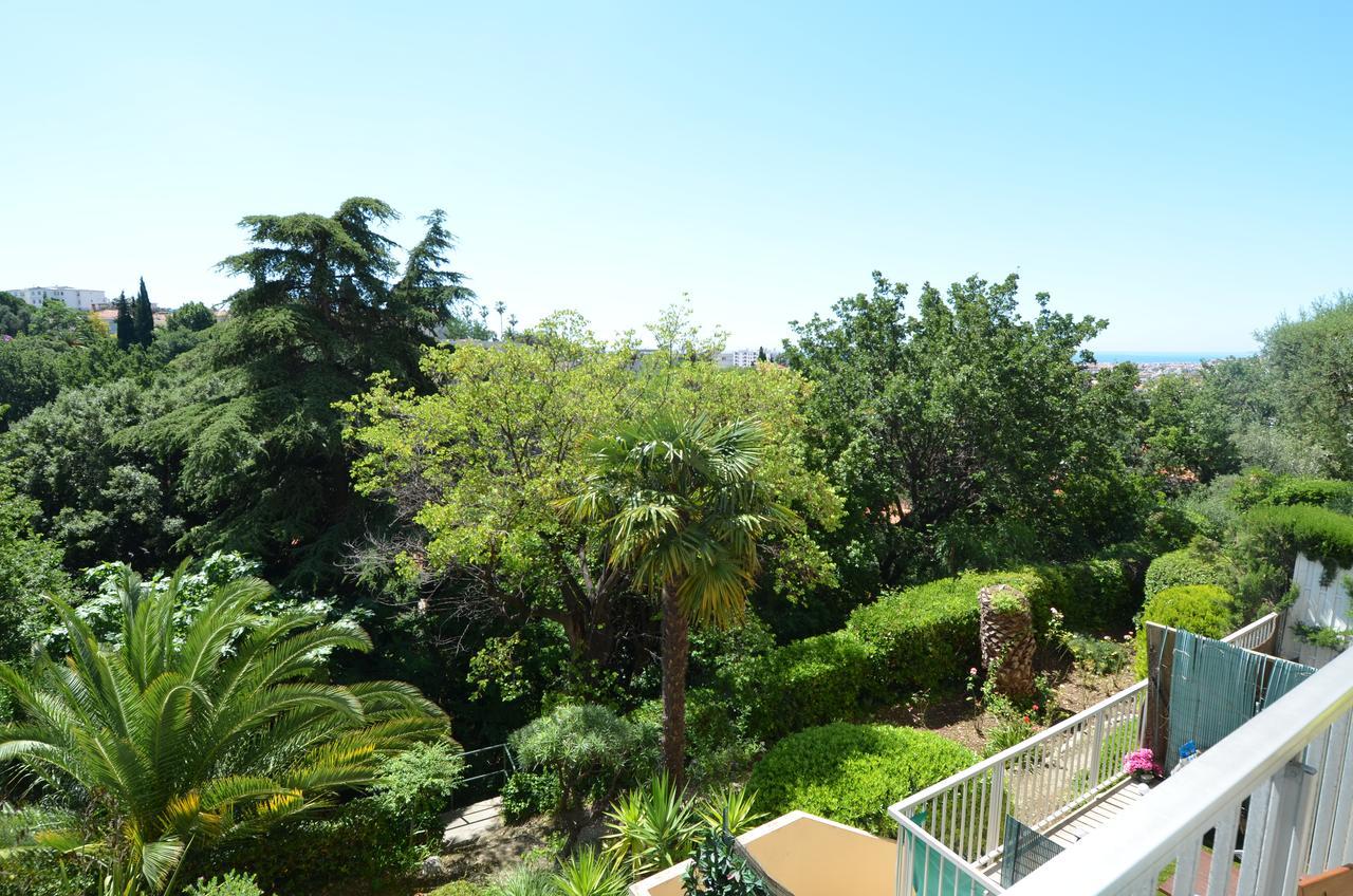 Grand 35m² 4 Personnes Avec Balcon Quartier Valrose *