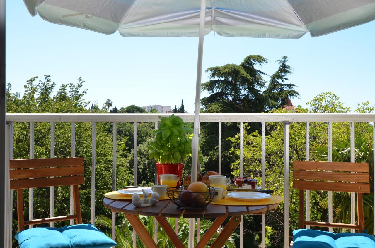 Grand 35m² 4 Personnes Avec Balcon Quartier Valrose Nice