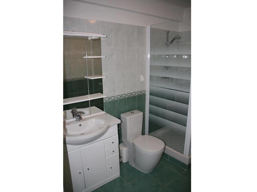 Apartment 6 Bedrooms Seaview House, Old Town *