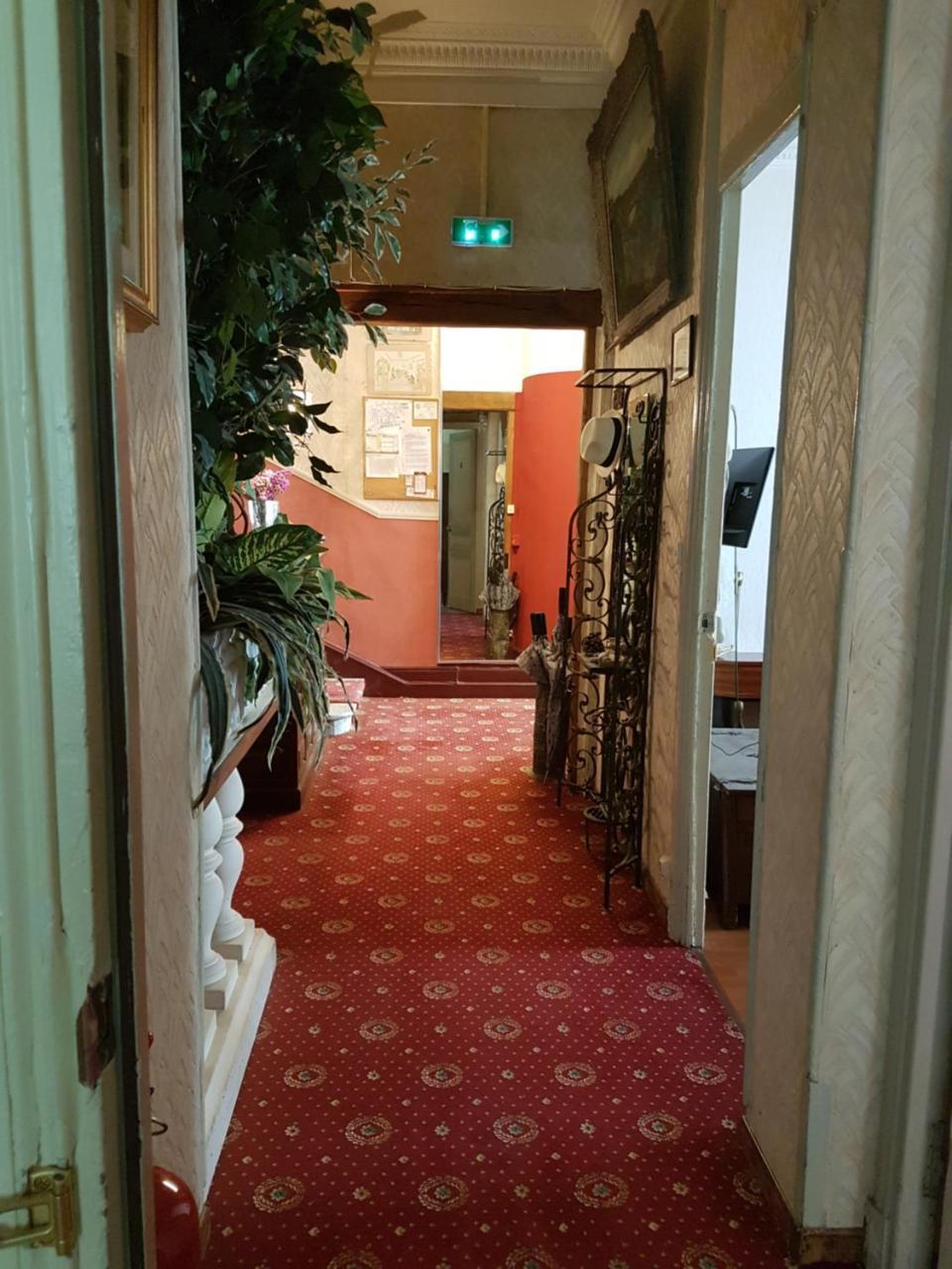 Cronstadt 3*