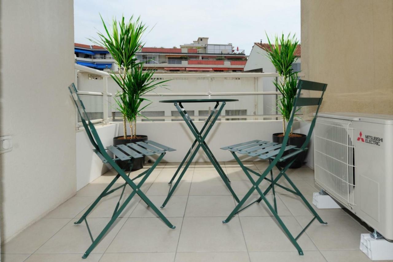 Apartment Mini Othello - Five Stars House *