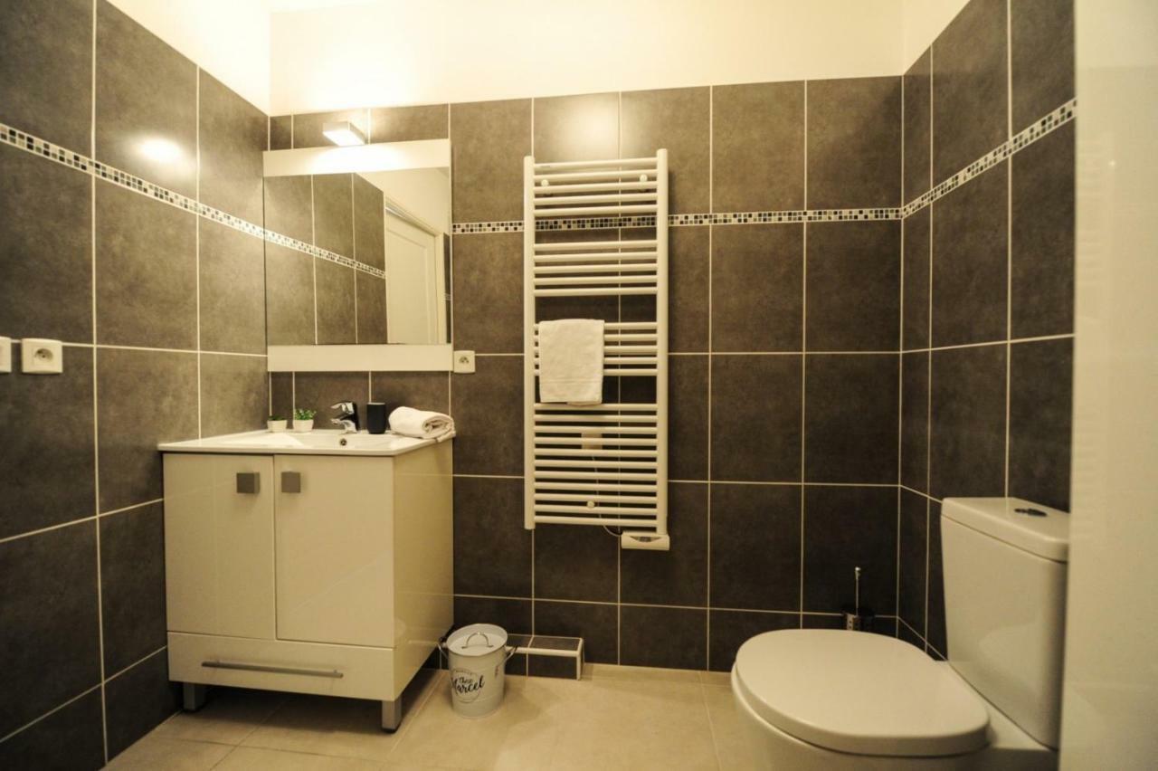 Mini Othello - Five Stars House Apartment