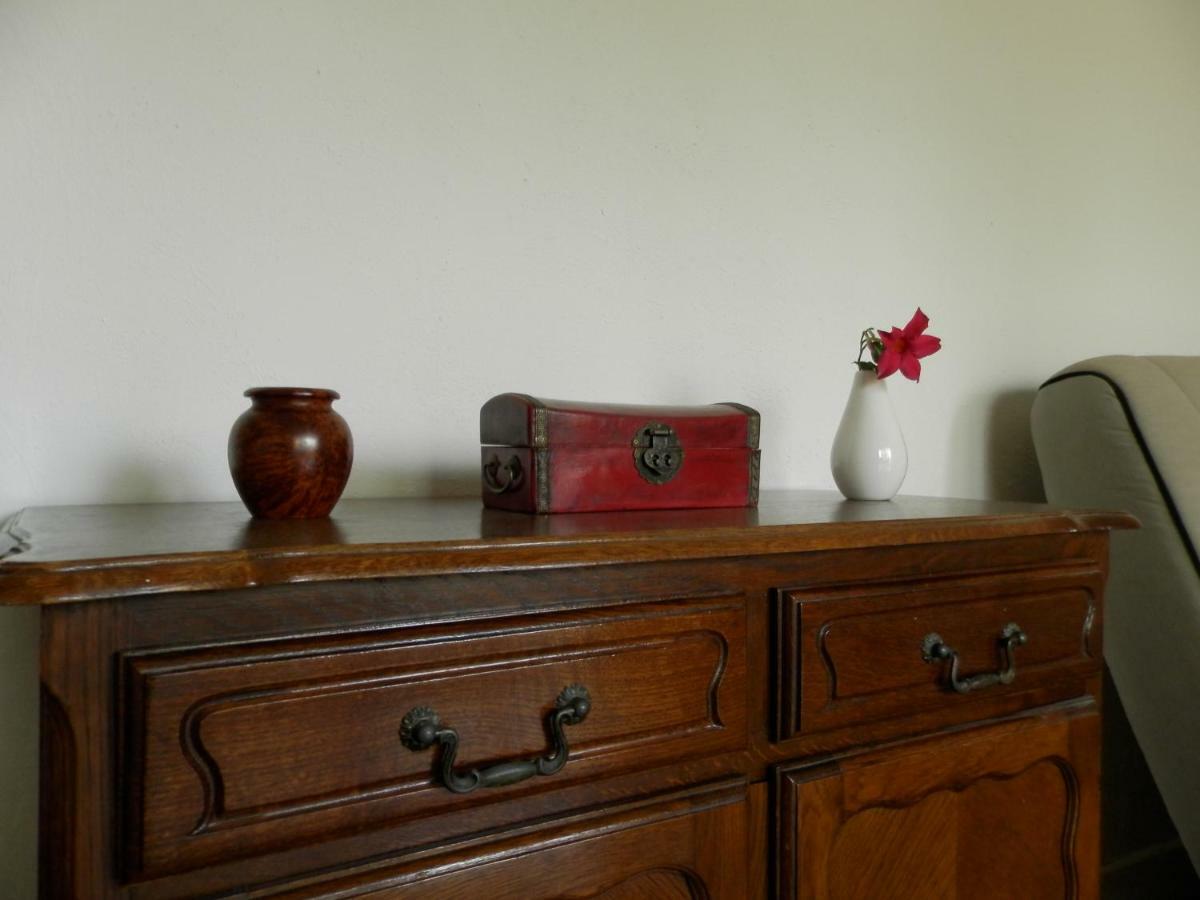 Les Pins . 2 P Calme Et Terrasse Apartment