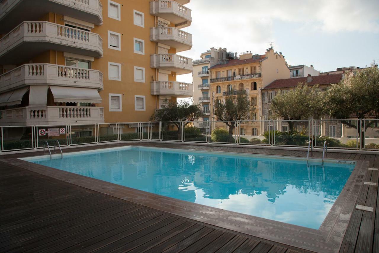 Apartment With Swimming Pool 80 Meters Near The Nice