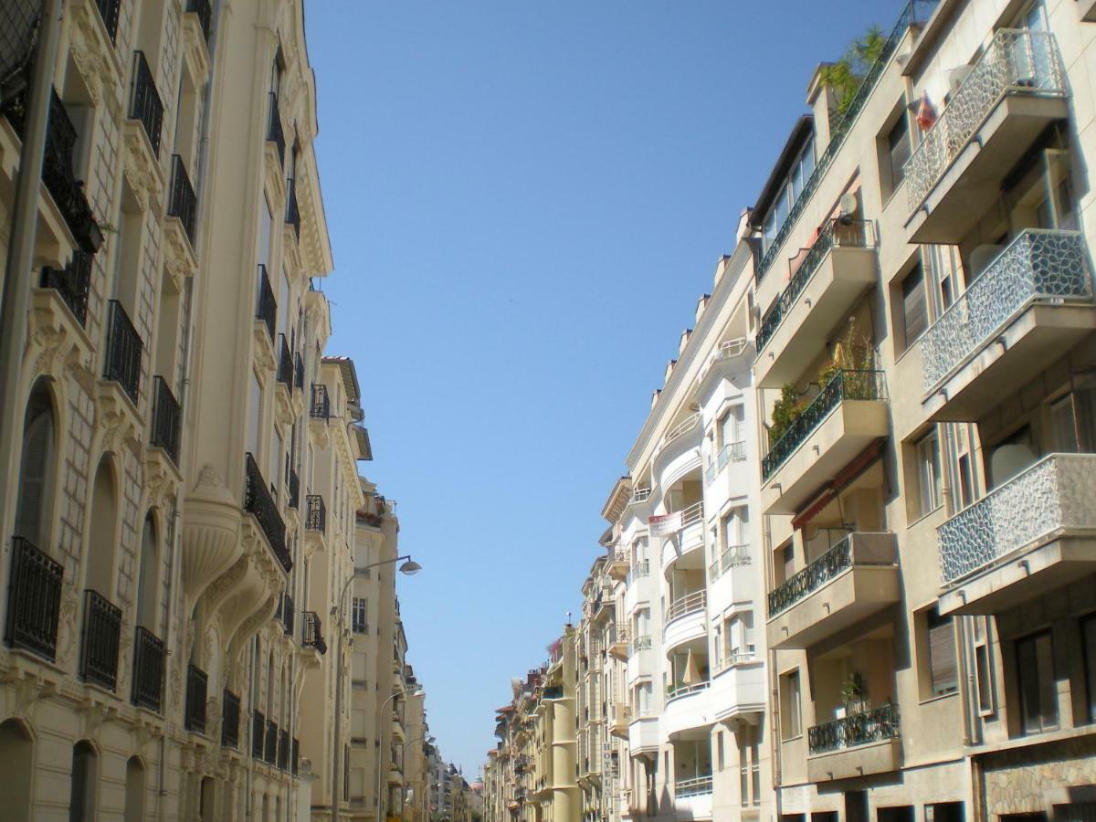 Hotel Nicelidays - Le Berlioz - - 7min From Beaches