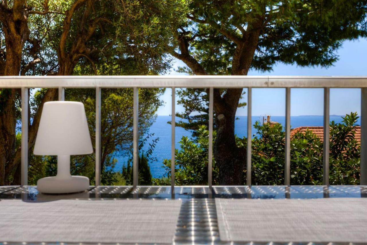 Apartment Stunning View And Pool Big Location