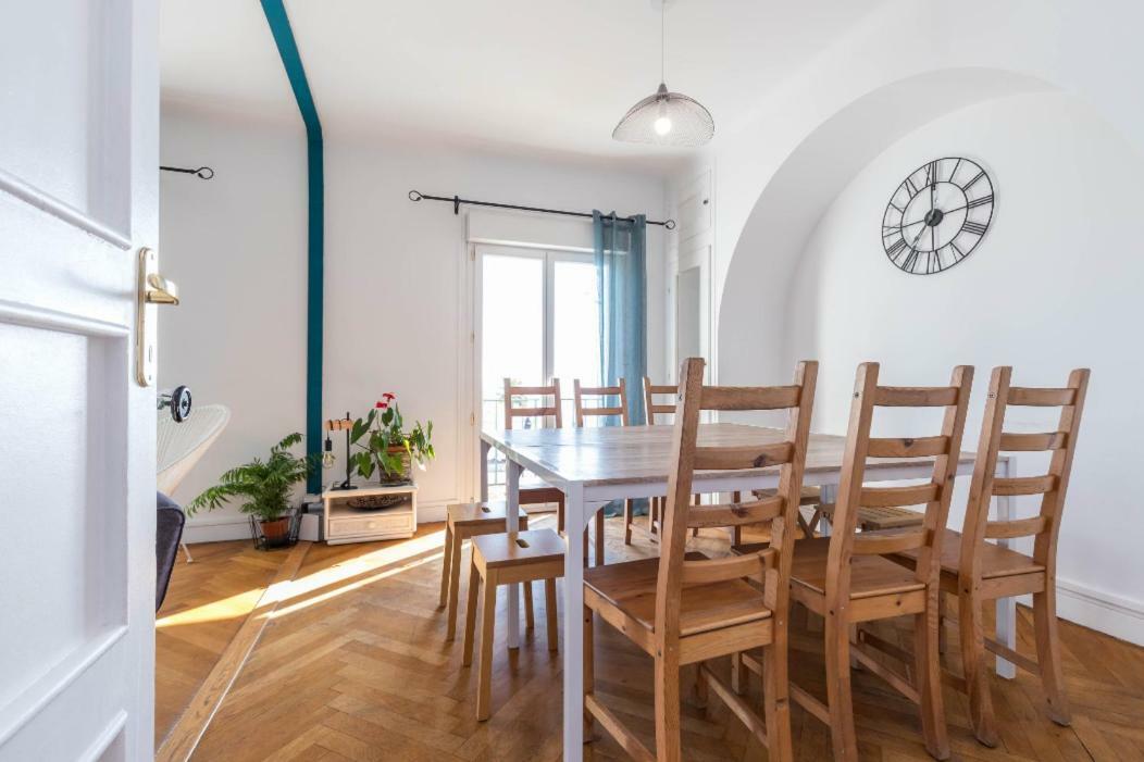 6 Bedrooms Seaview House, Old Town * Nice