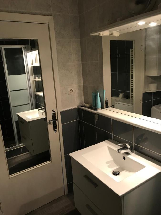 Centre Garibaldi Port Apartment