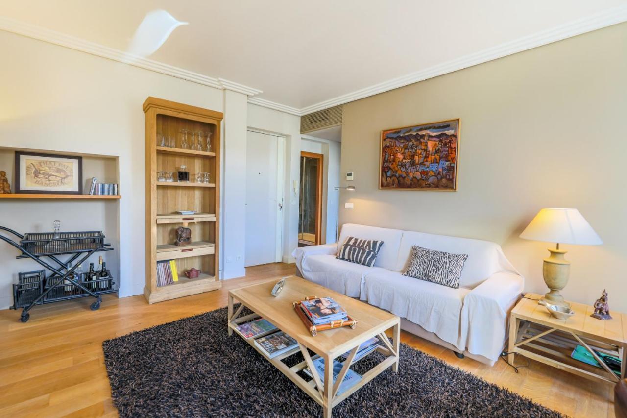 Vue Magenta Ap4188 By Riviera Homes *