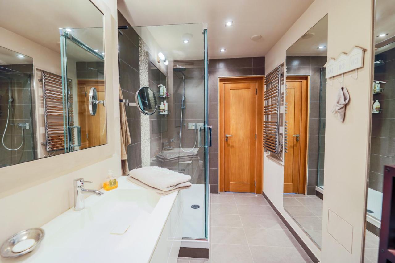 Vue Magenta Ap4188 By Riviera Homes Apartment *