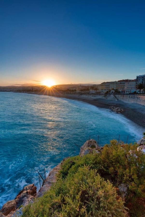 Bed & Breakfast With A Vue 3*